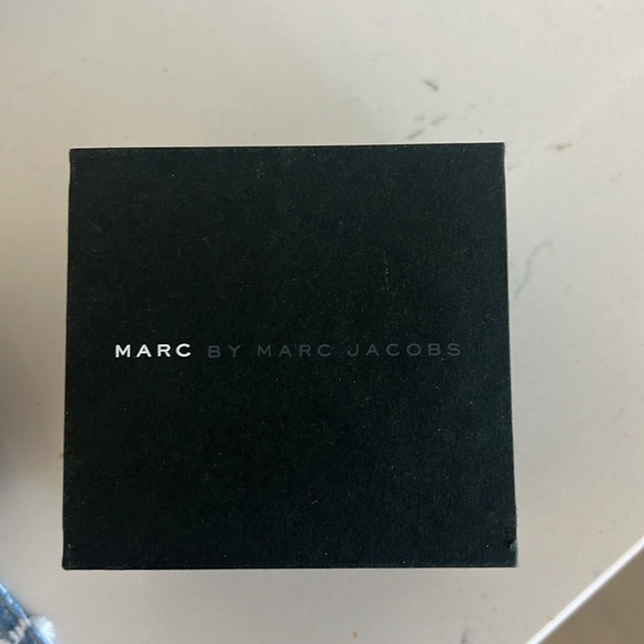 Marc by Marc Jacobs watch - Picture 2 of 2